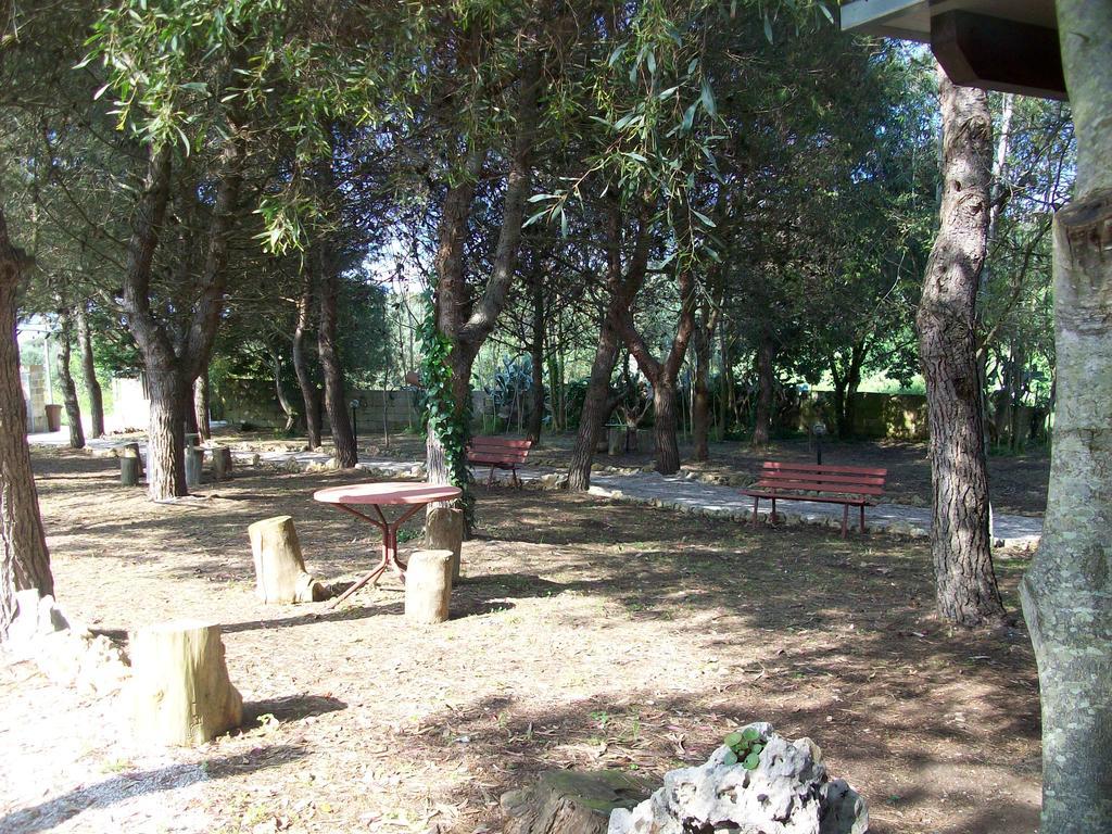 Appartamenti Turistici Aprile Antonio Luigi 보르가네 외부 사진